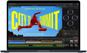 หน้าจอ MacBook Air, มุมมองบางส่วน, แสดงการตัดต่อวิดีโอเพื่อสาธิตความสามารถของชิป M5